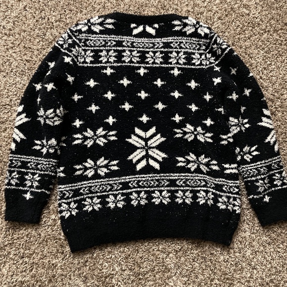 Barefoot Dreams Cozychic Fair aisle Snowflake Sweater - Picture 3 of 3